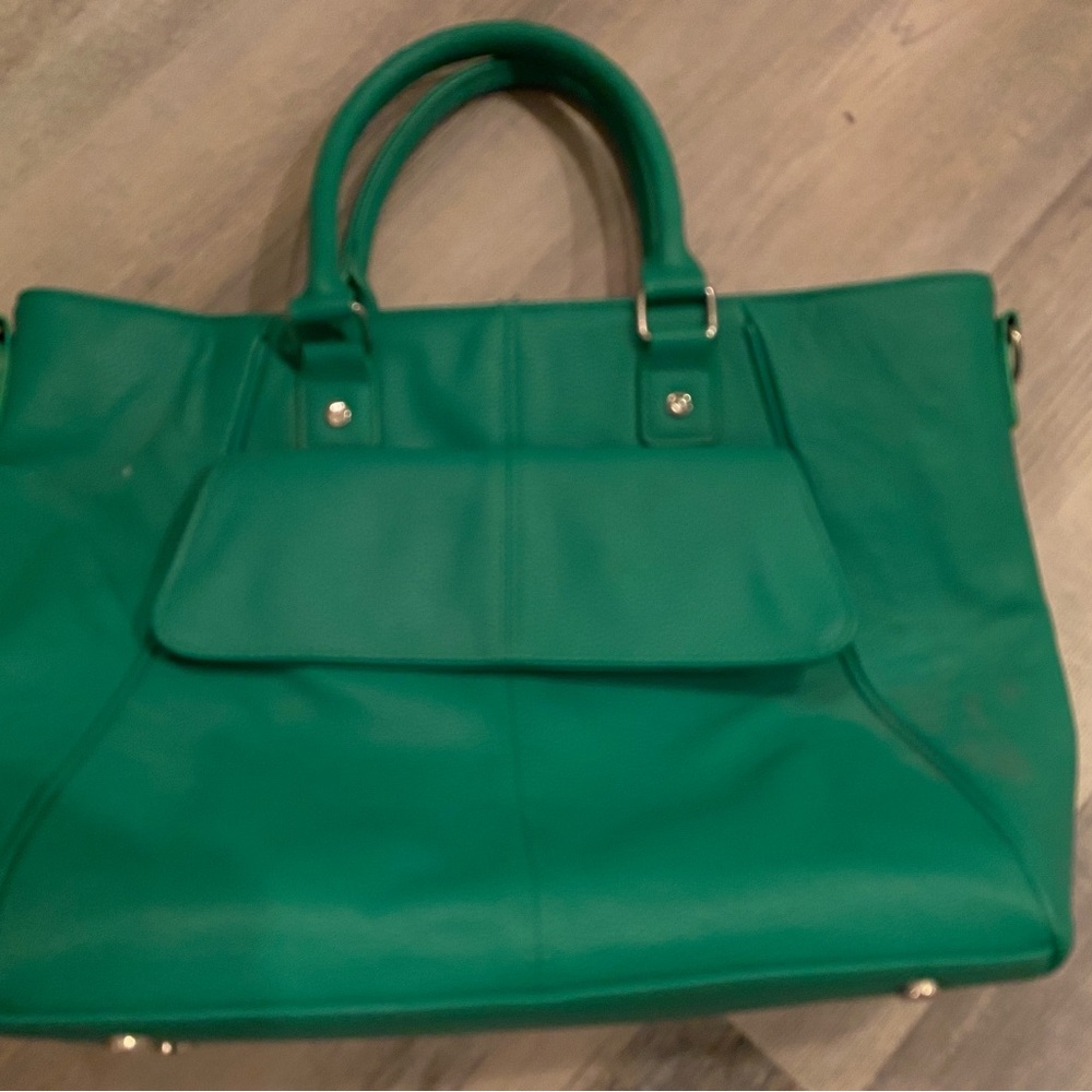 Jewell Vibrant Green Tote Bag
